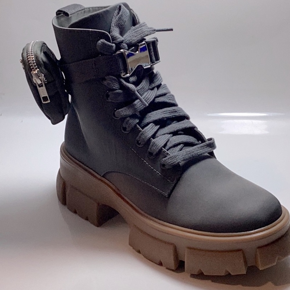 Steve Madden Women’s Tanker- P Mega- Lug Lace Up Combat Booties Grey Size 7.5